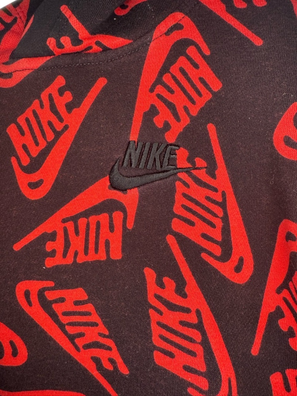 EUC Boys Nike Black Hoodie with Red Swoosh Logo Print Size Medium - Picture 2 of 6